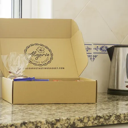 Menina By Ocvillas ヴィラ