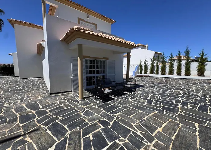 빌라 Menina By Ocvillas